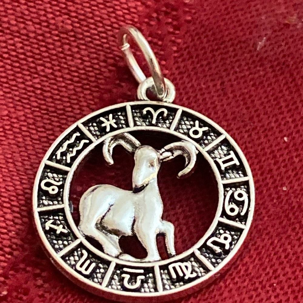 5/$10❤️❤️❤️NEW TIBETAN SILVER ARIES ZODIAC CHARM PENDANT